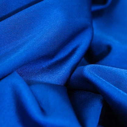 Bistro Table with Spandex Linen