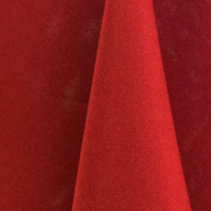 Round Banquet Tables with Polyester Linen